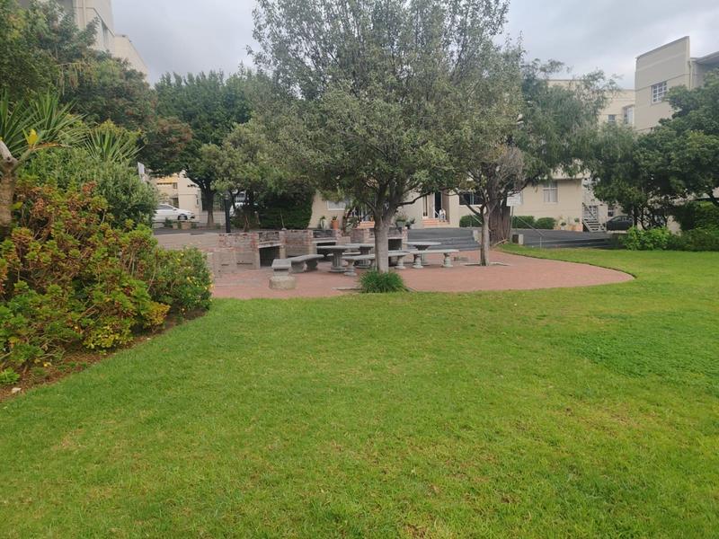 To Let 2 Bedroom Property for Rent in Zonnebloem Western Cape
